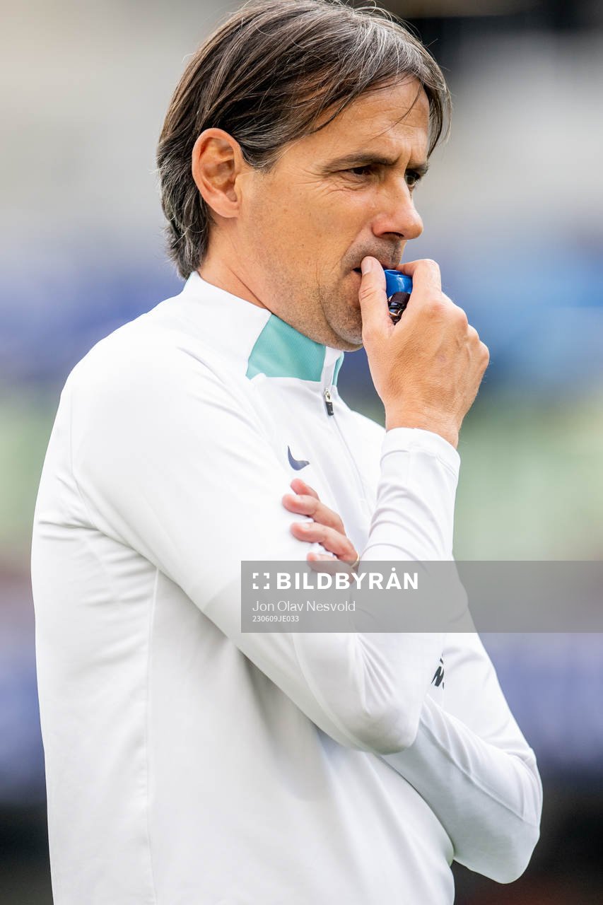 Simone Inzaghi, head coach of Inter, at a training session
