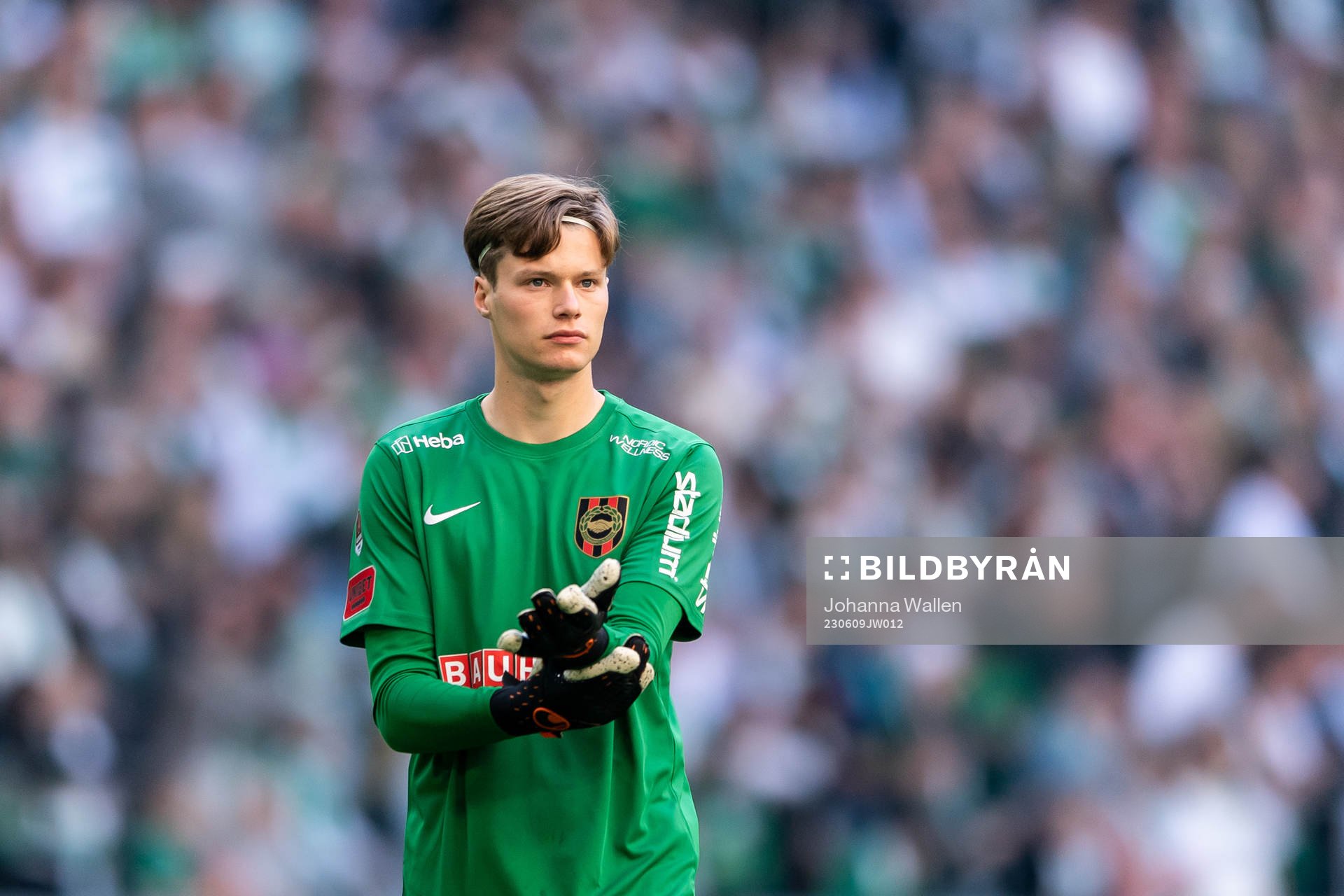 Brommapojkarnas målvakt Filip Sidklev