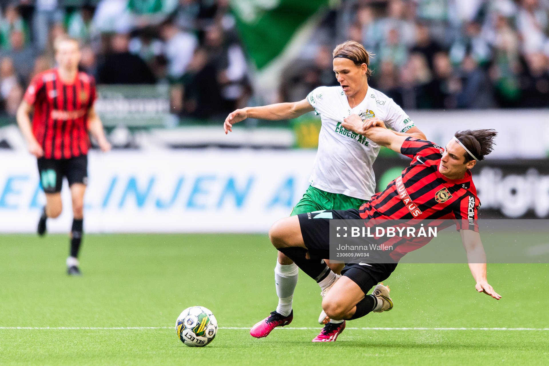 Hammarbys Markus Karlsson och Brommapojkarnas Kevin