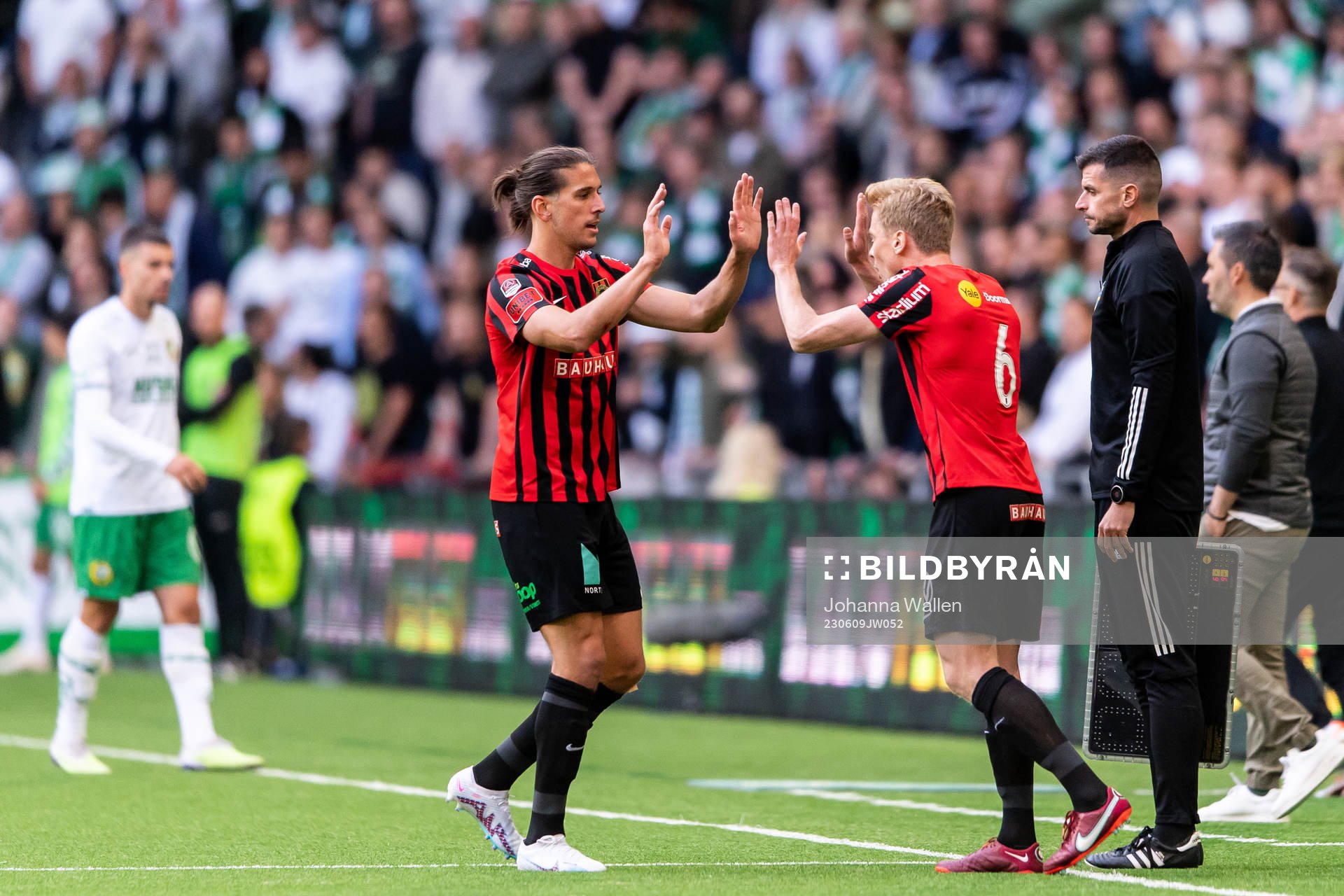 Brommapojkarnas Nikola Vasic och Gustav Sandberg Magnusson