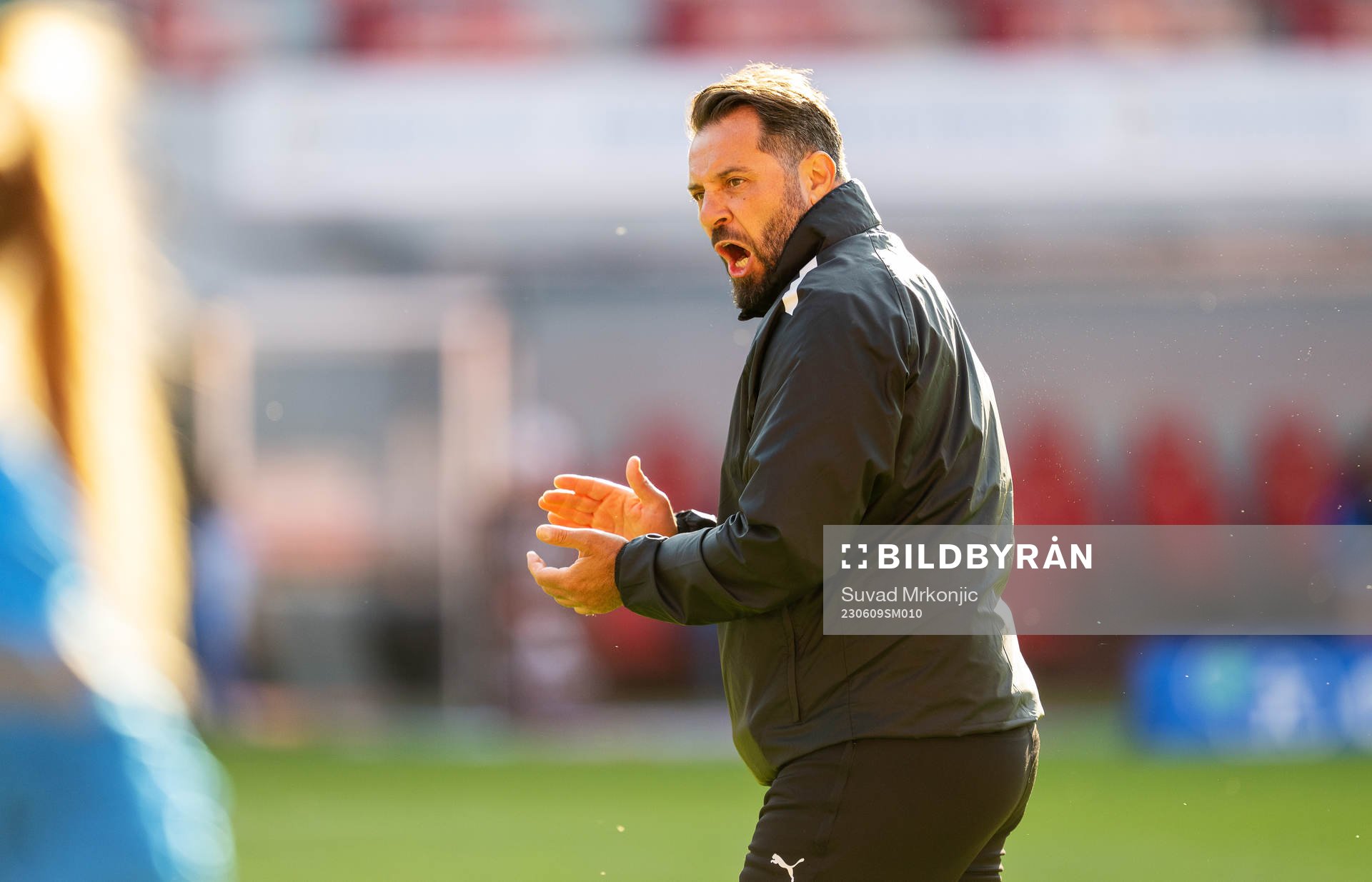 Kalmars tränare Aleco Postanidis fotbollsmatchen i