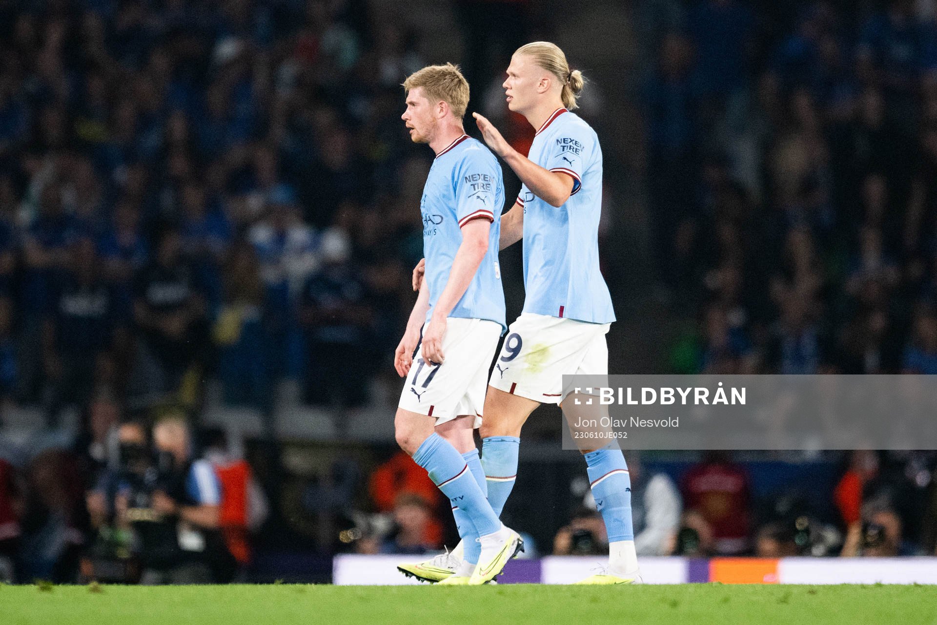 Kevin De Bruyne and Erling Braut Haaland of Manchester City