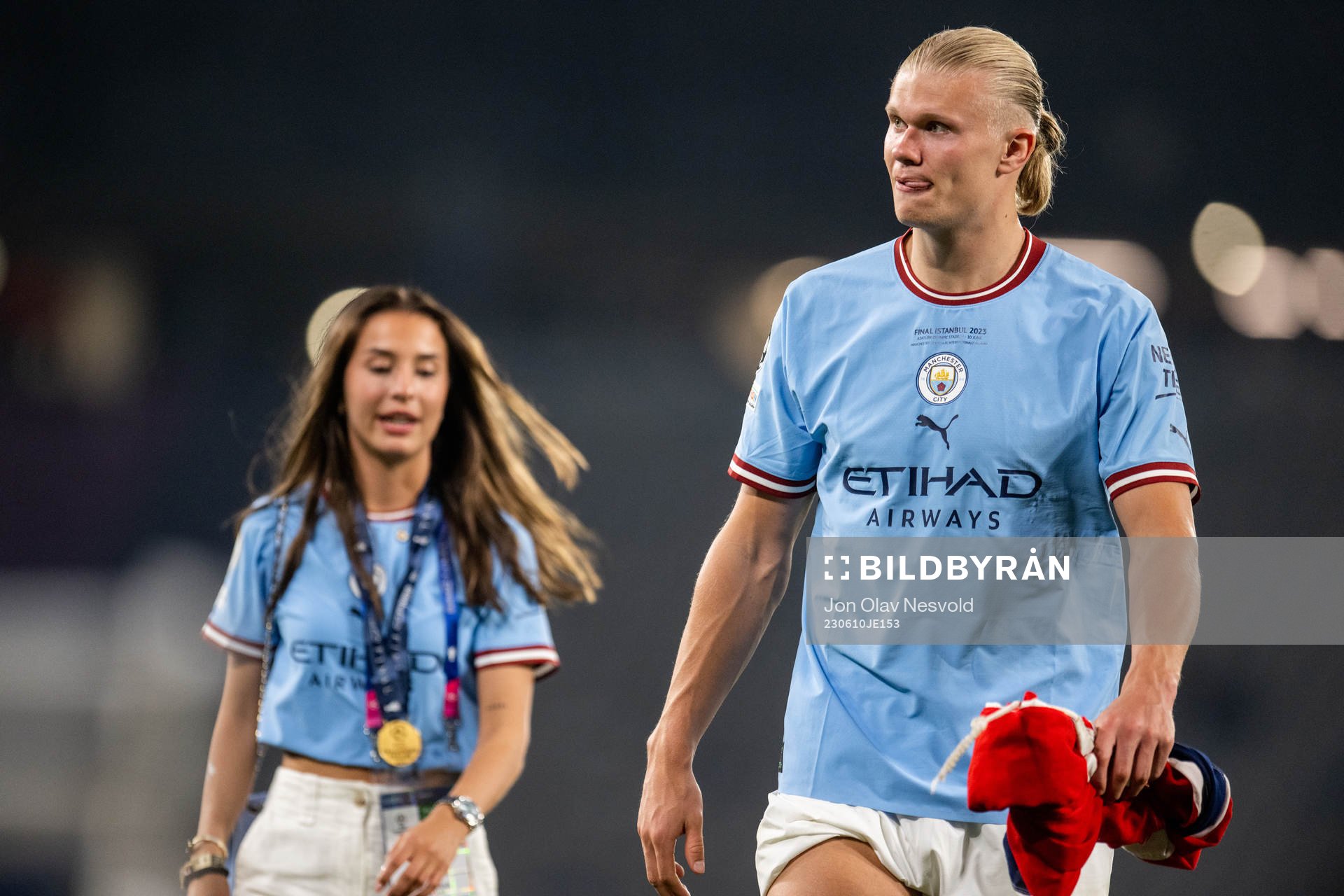 Erling Braut Haaland of Manchester City and Isabel Haugseng