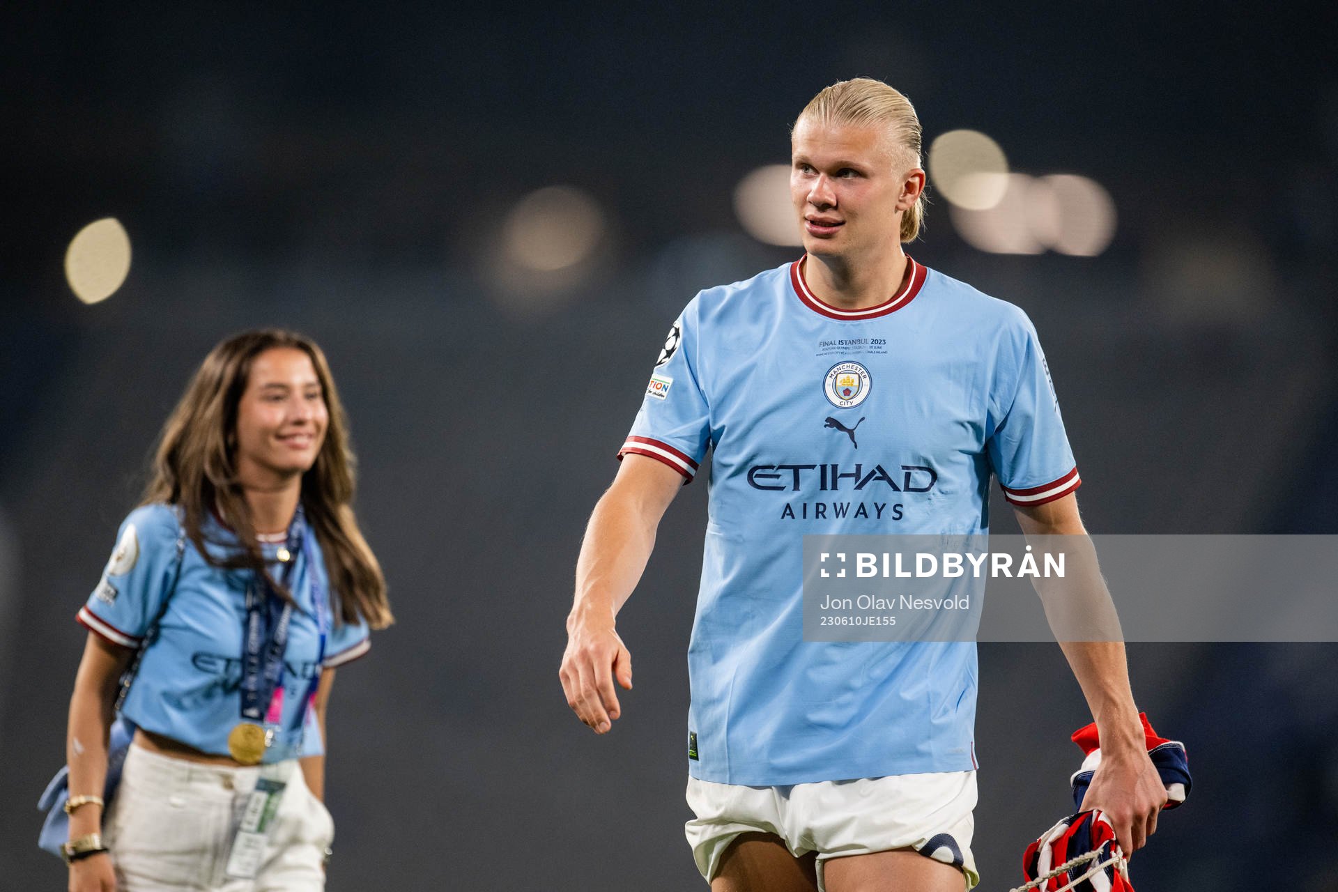 Erling Braut Haaland of Manchester City and Isabel Haugseng