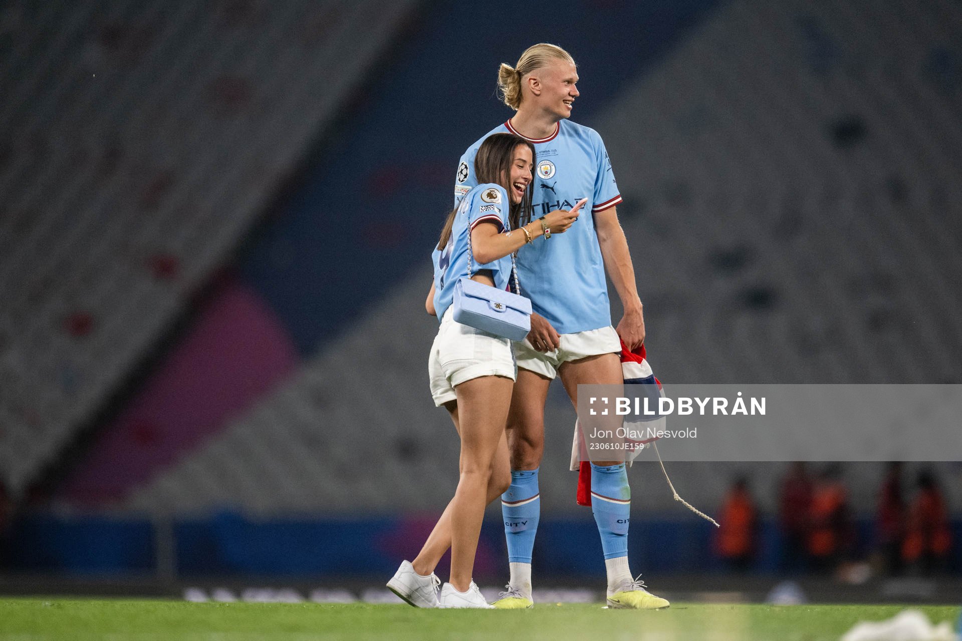 Erling Braut Haaland of Manchester City and Isabel Haugseng
