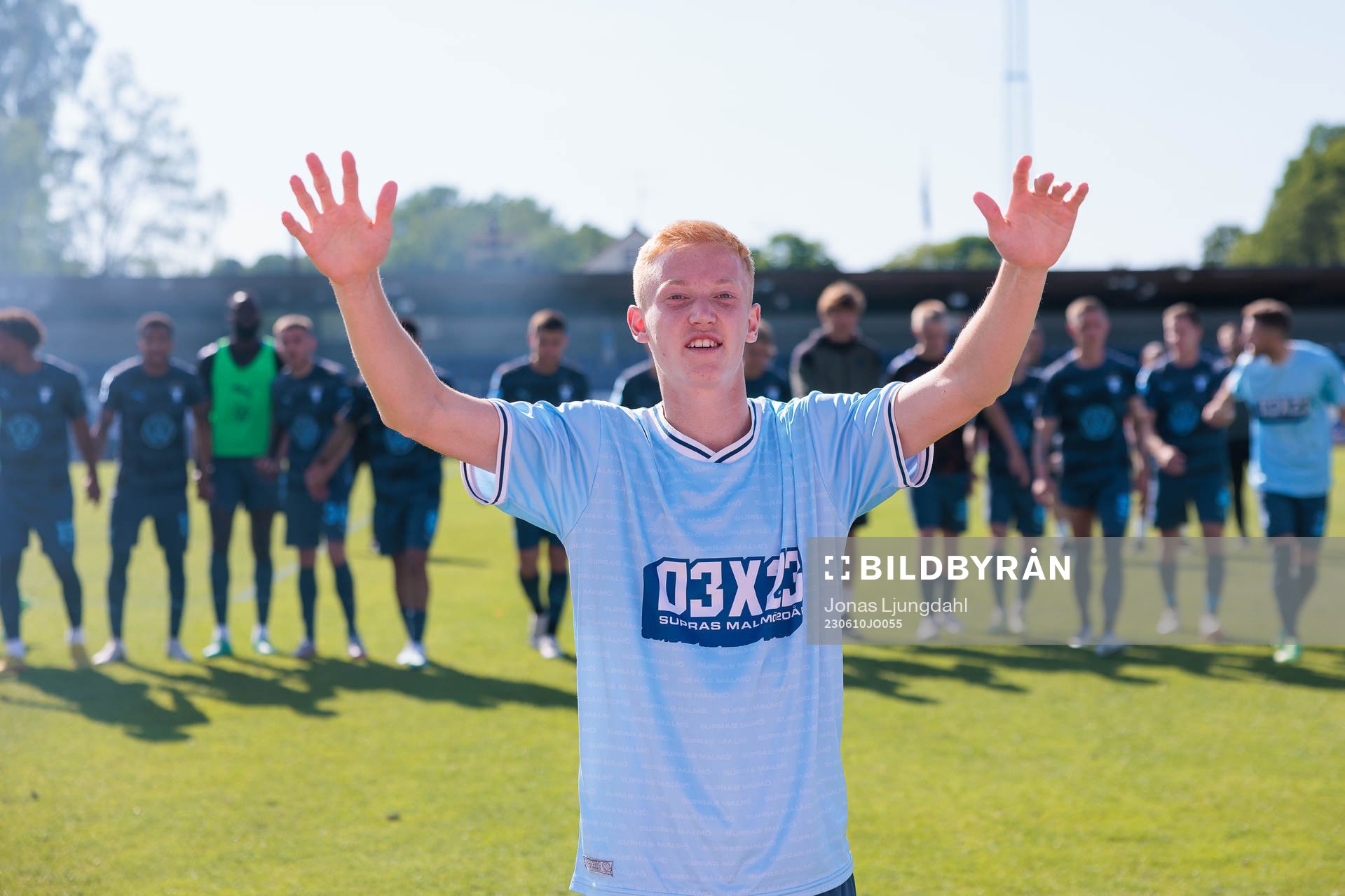 Malmö FFs Hugo Larsson jublar