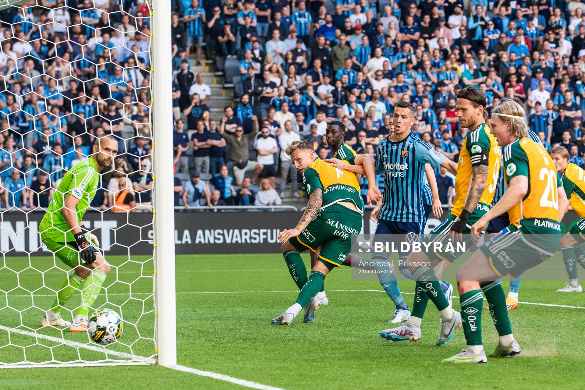 IFK Norrköpings målvakt Oscar Jansson, Marco Lund