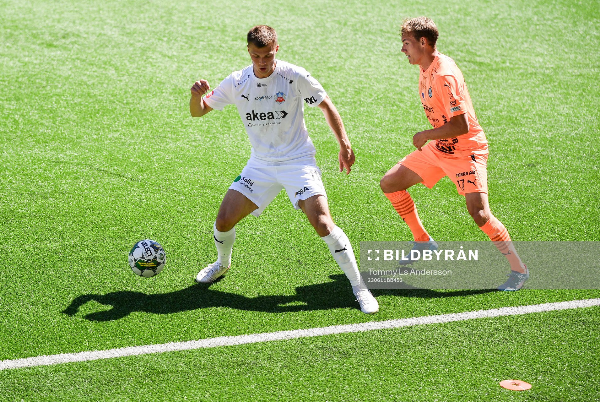 Helsingborgs Erik Ring och AFC Eskilstunas Anton Ekeroth