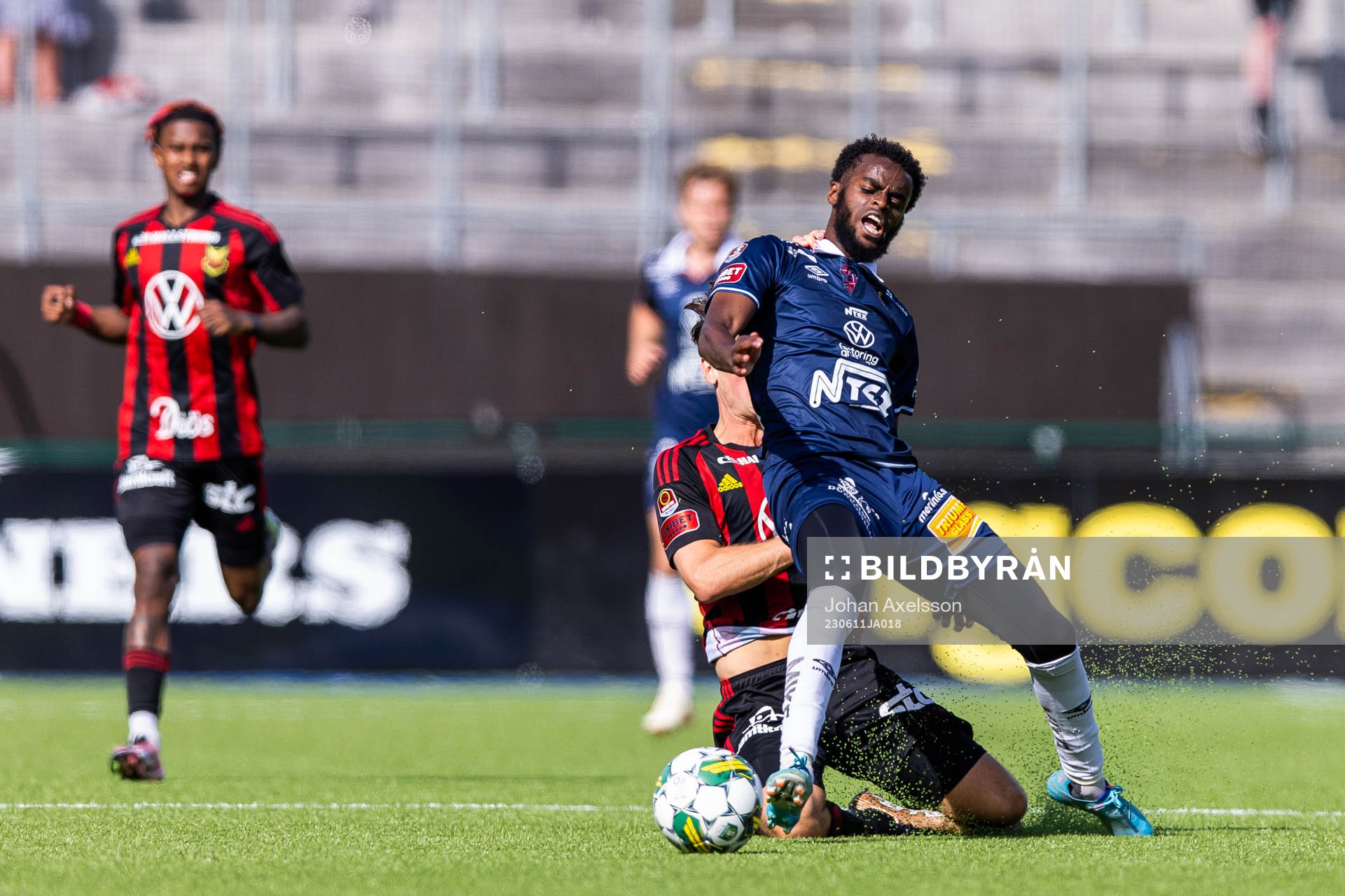 Örgrytes Mubaarak Nuh och Östersunds Cesar Weilid