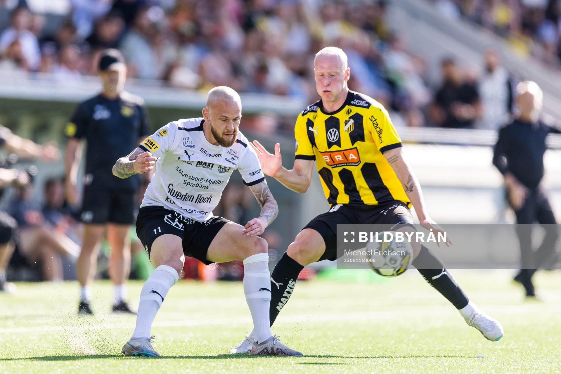 Mjällbys Adam Ståhl och Häckens Valgeir Fridriksson