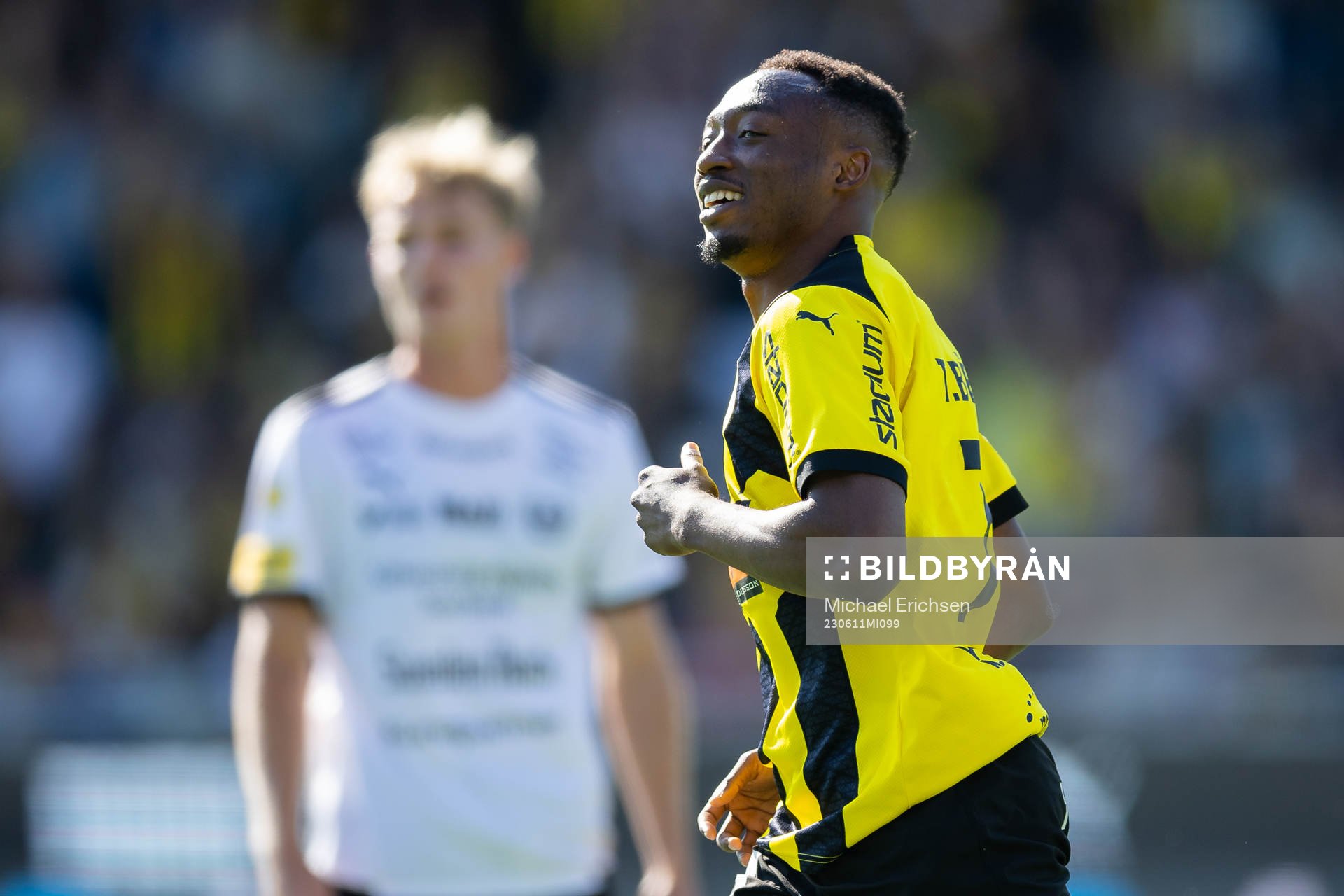 Häckens Benie Adama Traore jublar