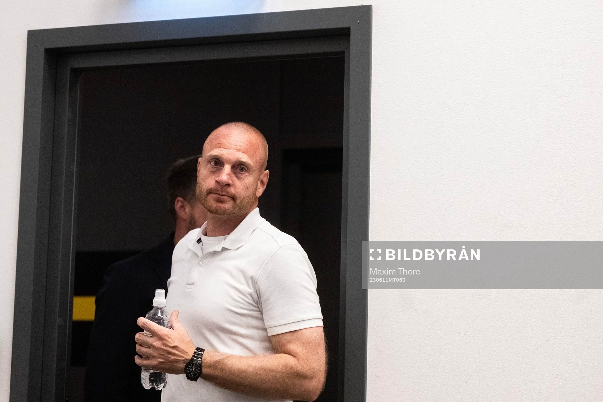 AIKs tränare Andreas Brännström på en presskonferens