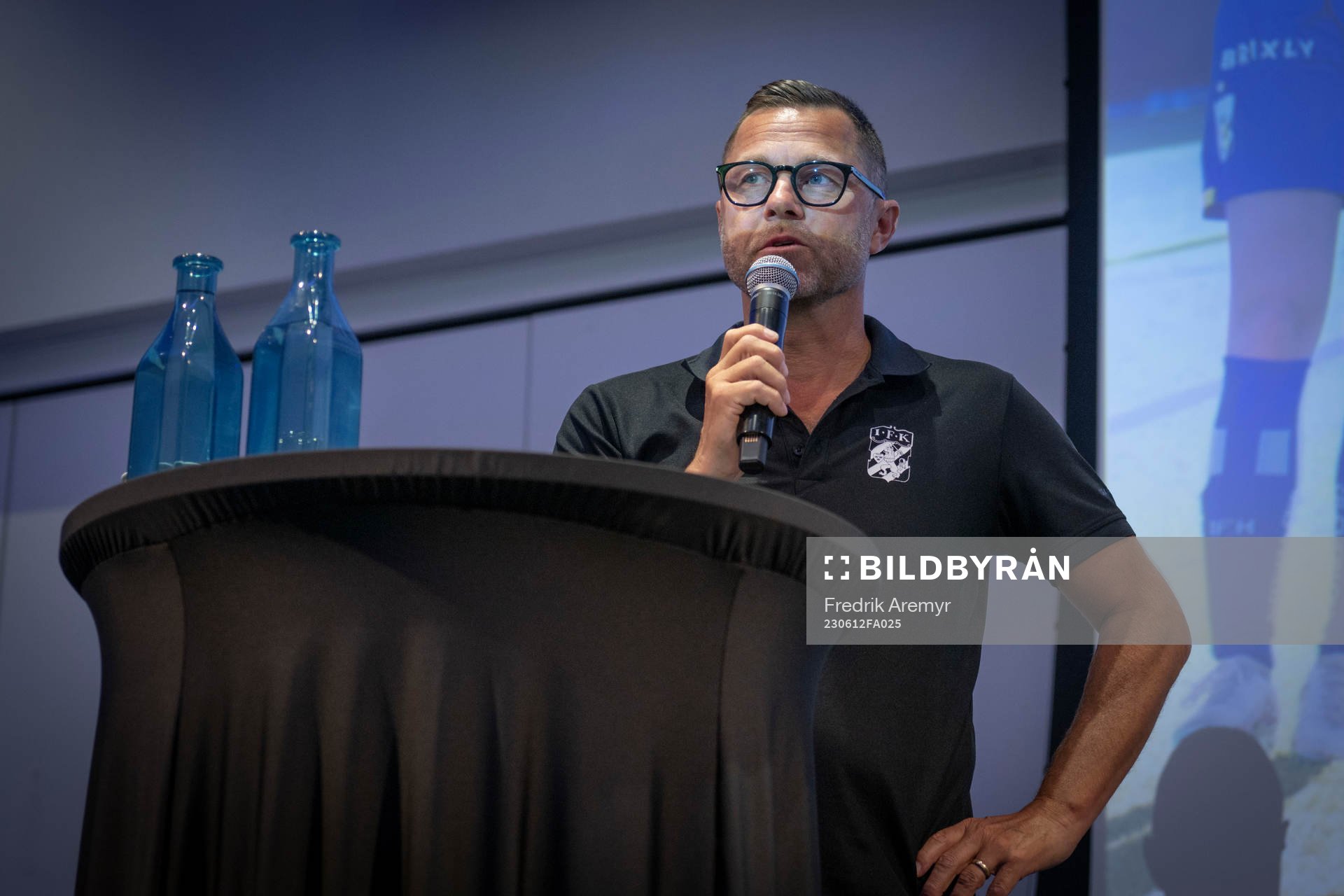 IFK Göteborgs Damlagstränare Peter Svanström svarar på