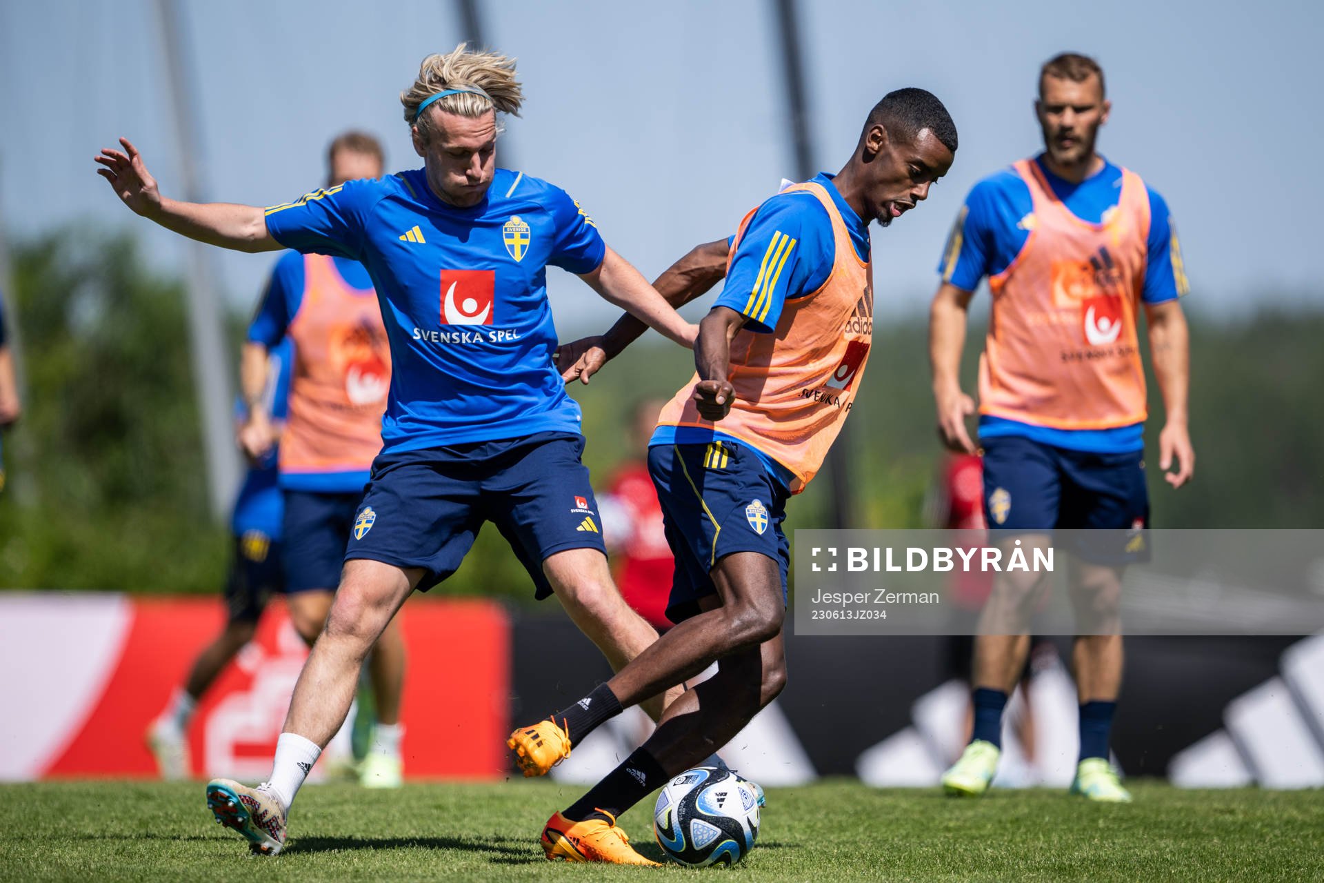 Emil Forsberg and Alexander Isak of the Swedish national