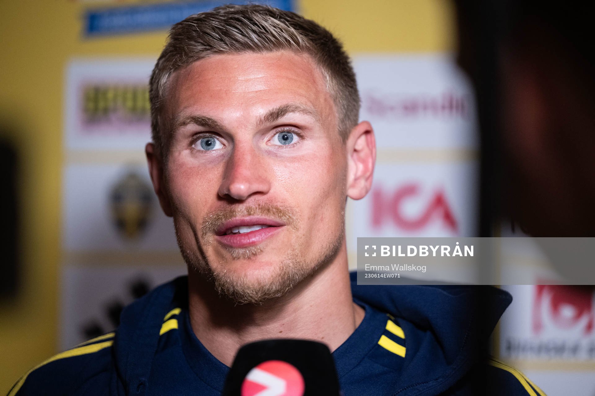 Carl Starfelt of the Swedish national football team in  the