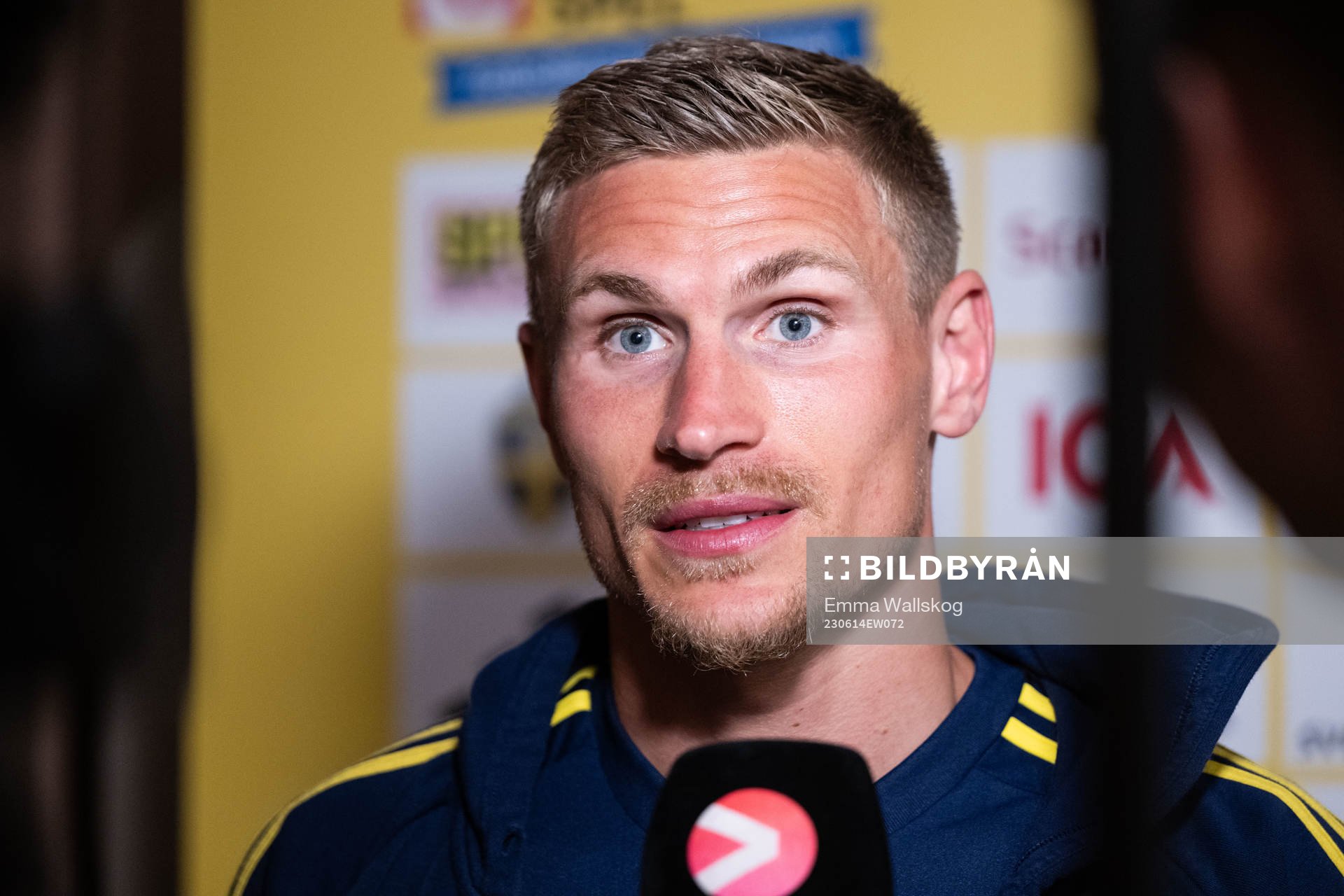 Carl Starfelt of the Swedish national football team in  the