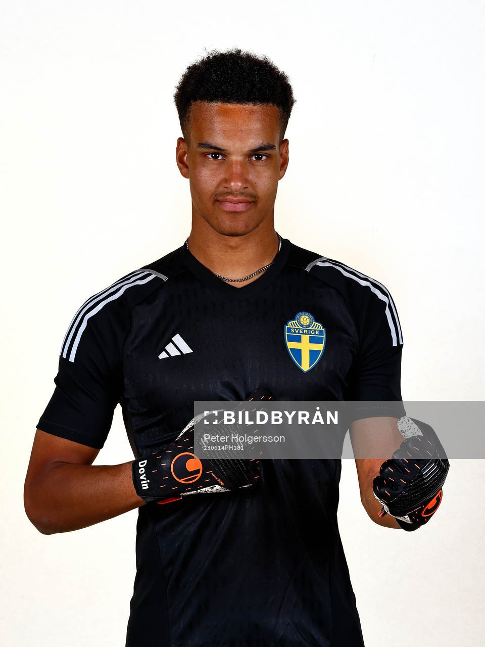 Oliver Dovin