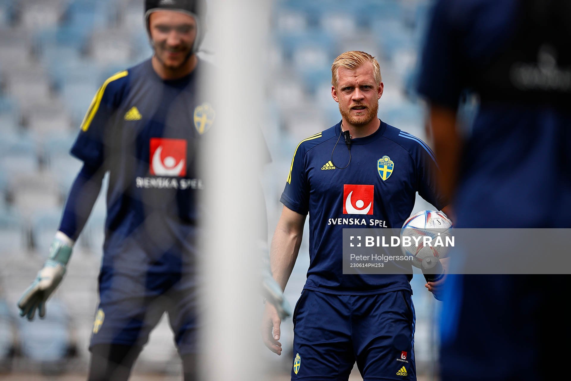 Goalkeeper coach Linus Kandolin