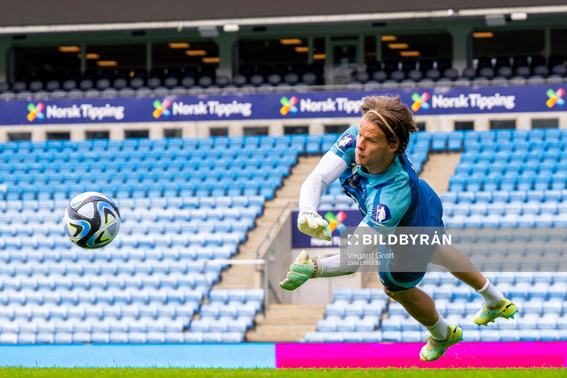 Goalkeeper Ørjan Håskjold Nyland of the Norwegian