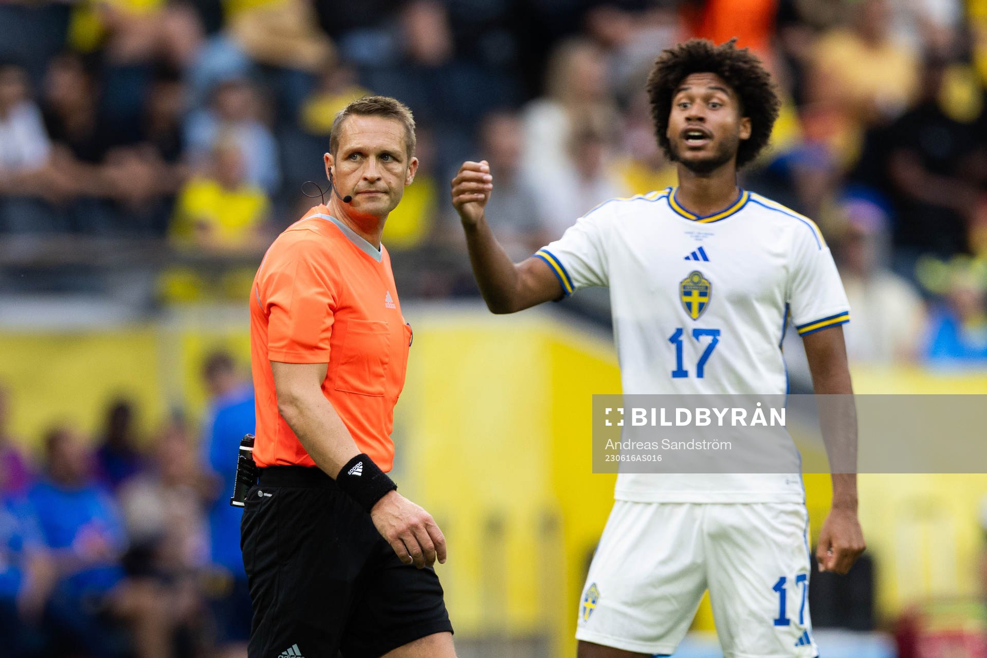 Referee Craig Pawson
