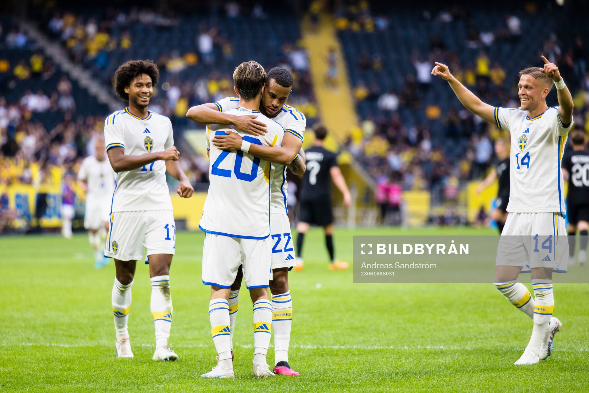 Robin Quaison of Sweden celebrate with teammates