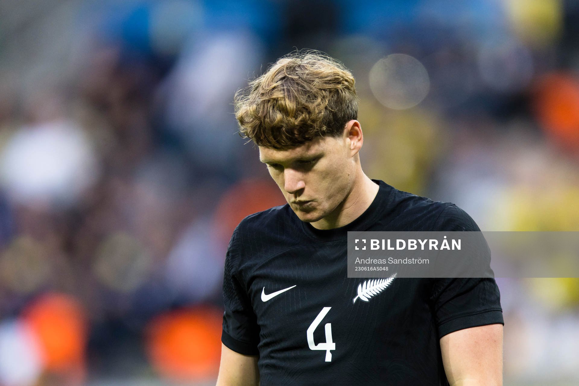 Nando Pijnaker of New Zealand looks dejected