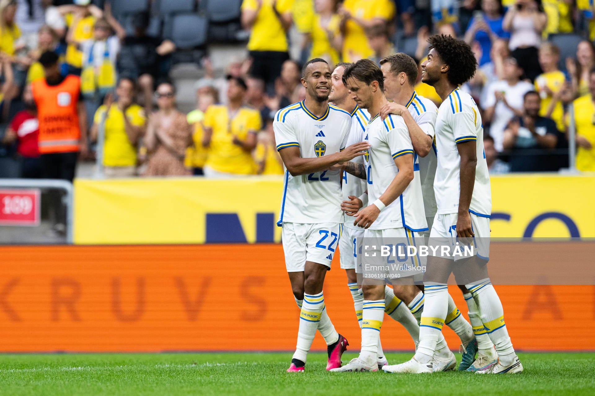 Robin Quaison of Sweden celebrates
