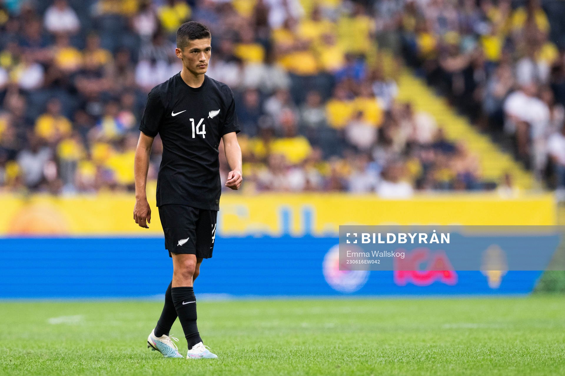 Elijah Just of New Zealand looks dejected