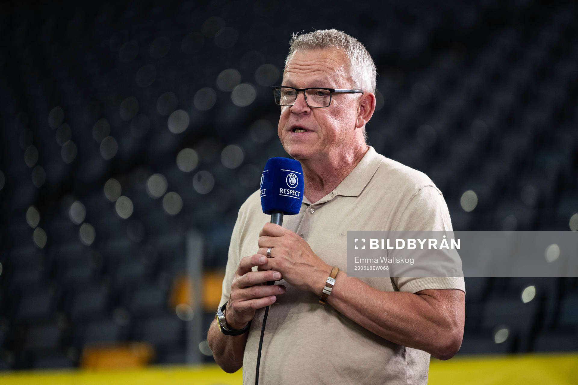 Head coach Janne Andersson of Sweden in the Viaplay studio
