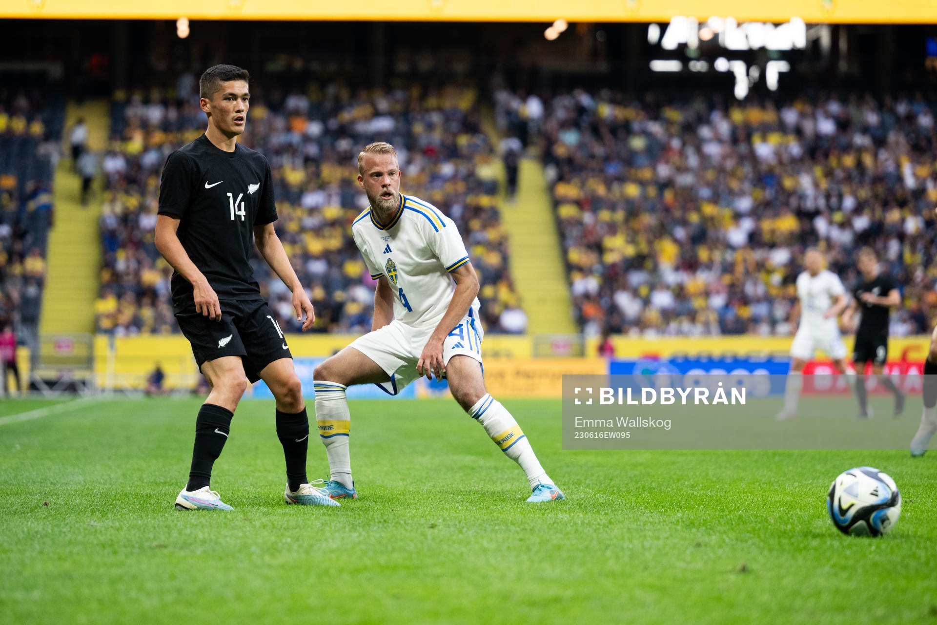 Elijah Just of New Zealand and Daniel Sundgren of Sweden