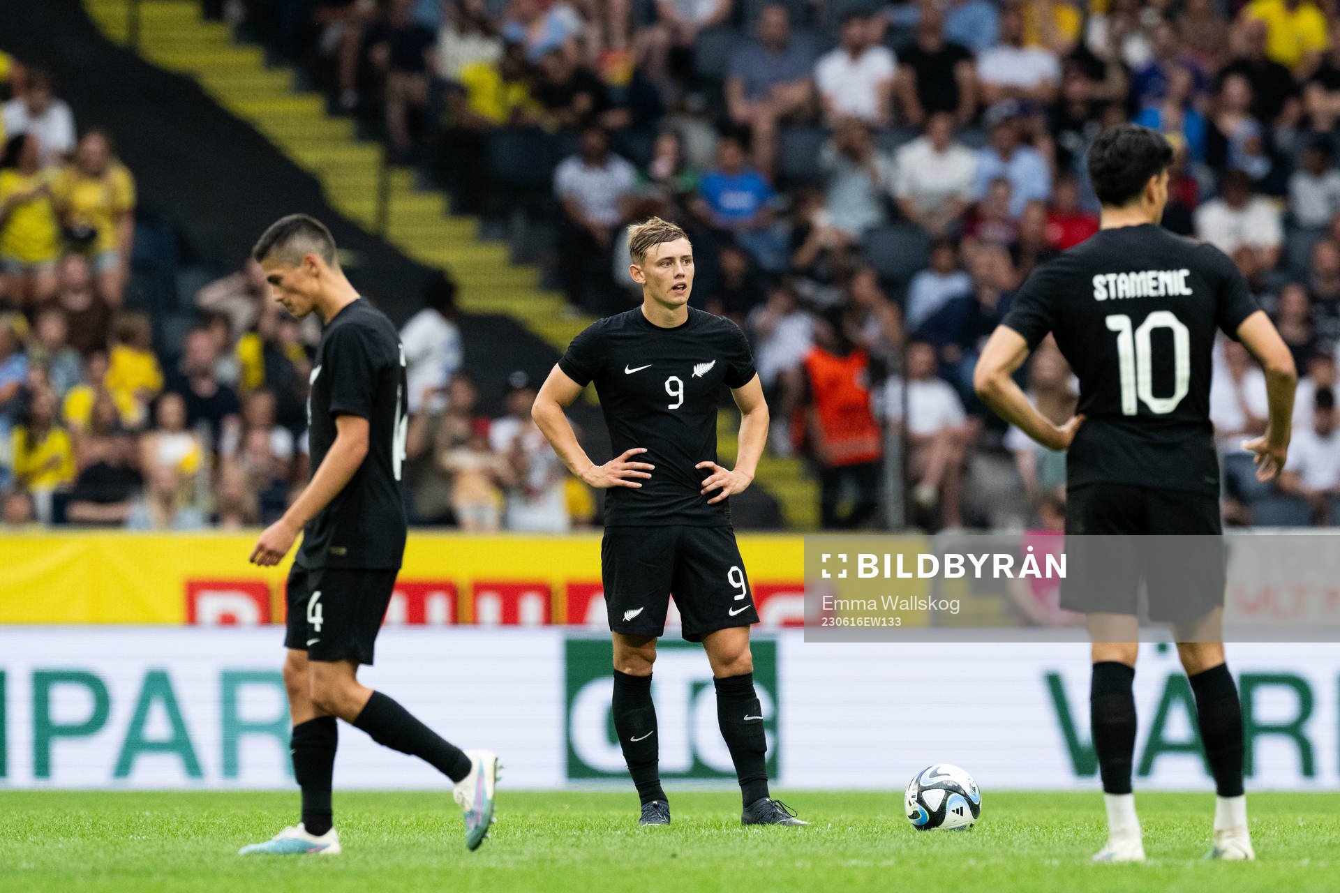 Nando Pijnaker, Ben Waine and Marko Stamenic look dejected