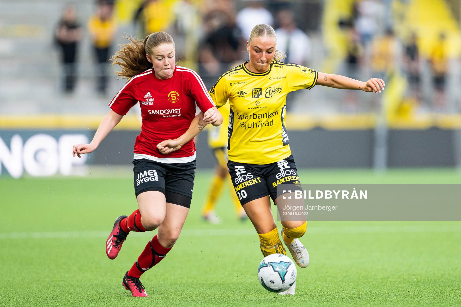 Skepplandas Emma Sandqvist och Elfsborgs Stina Jensen