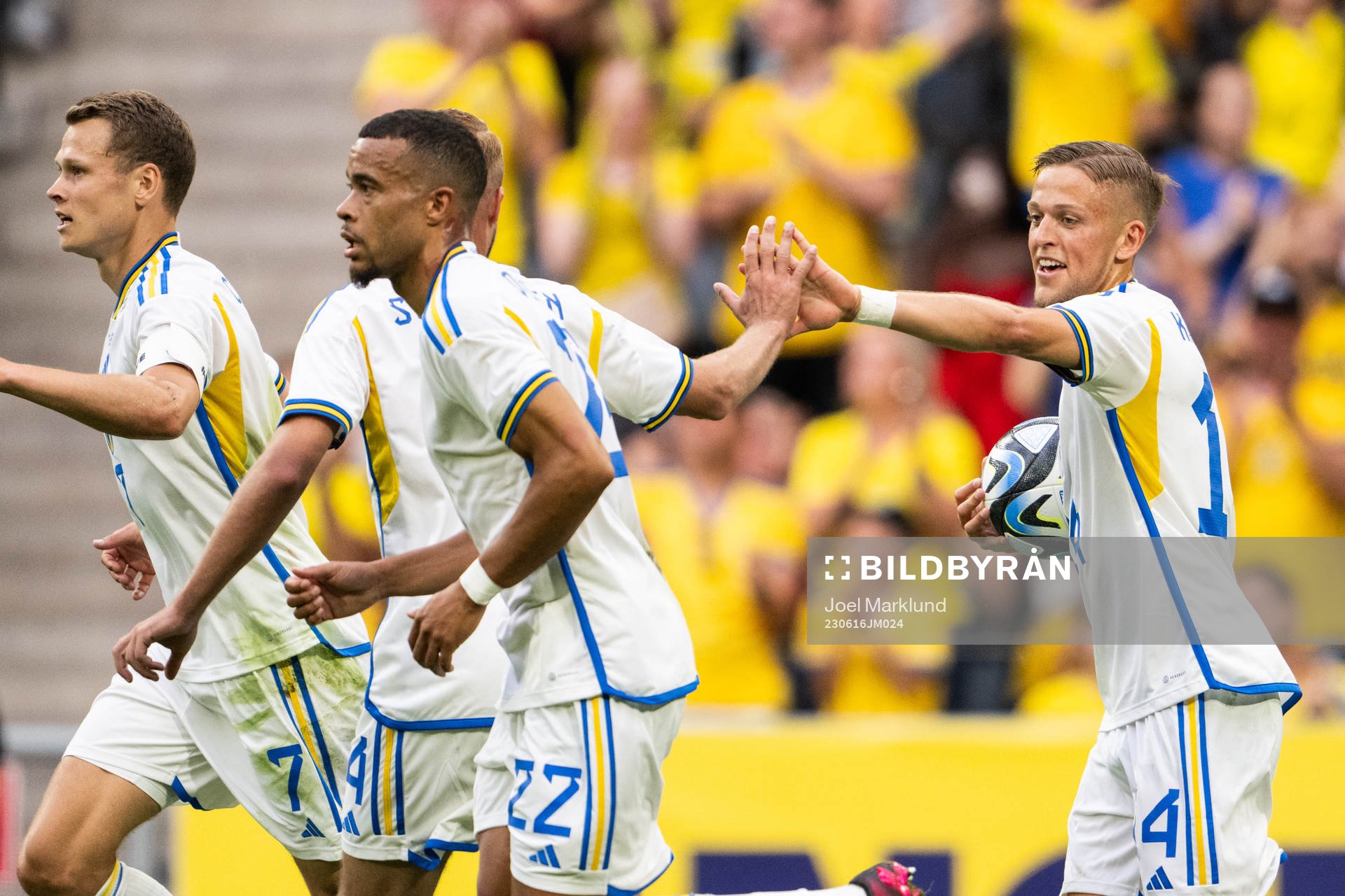 Jesper Karlsson of Sweden celebrates