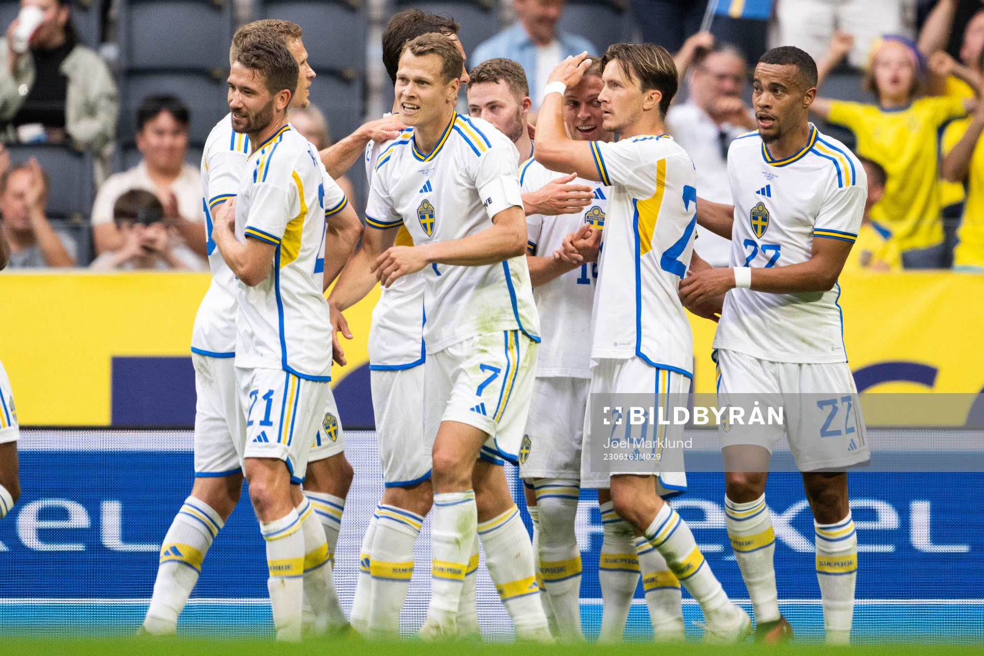 Jesper Karlsson of Sweden celebrate with team mates