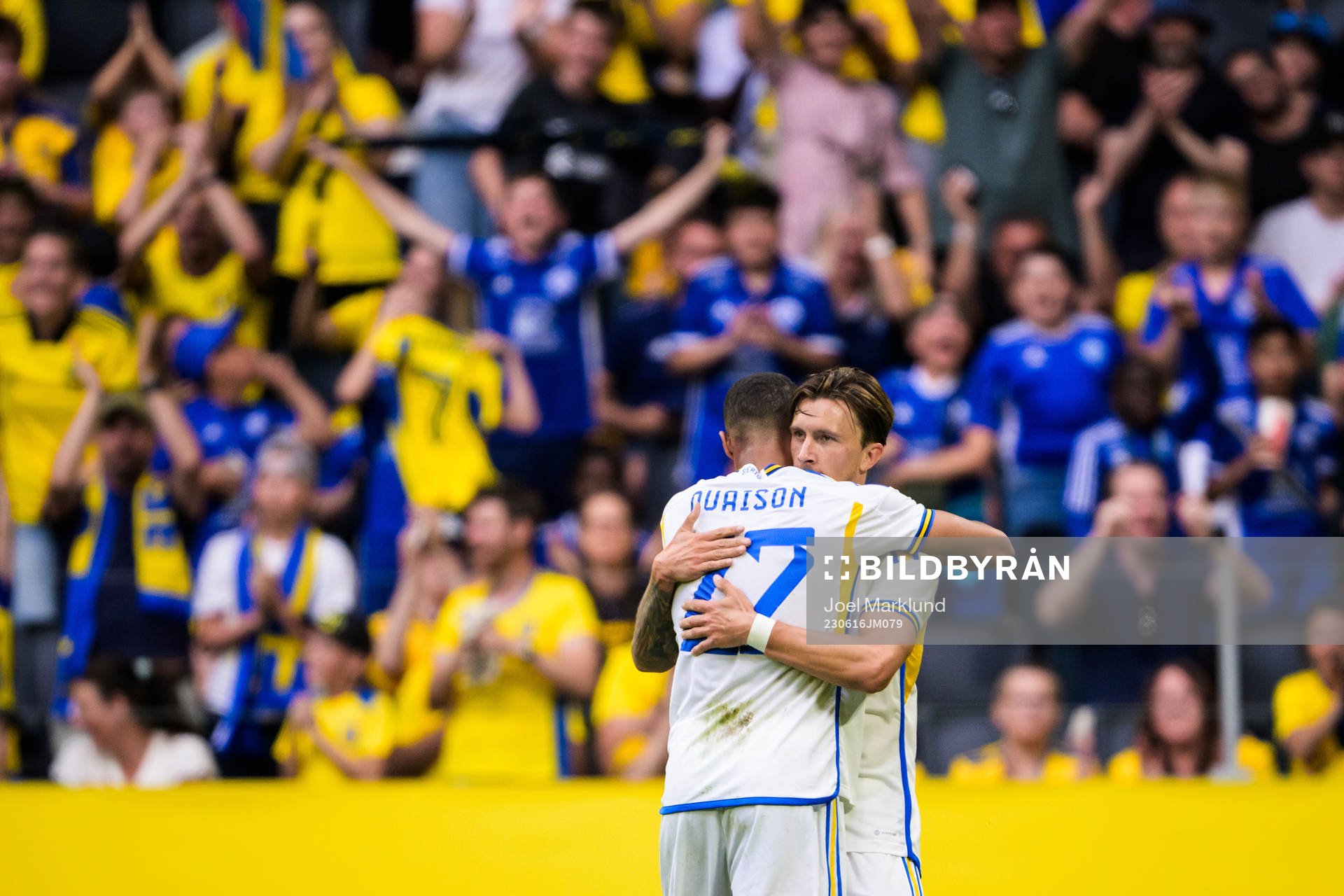Robin Quaison and Kristoffer Olsson of Sweden celebrate the