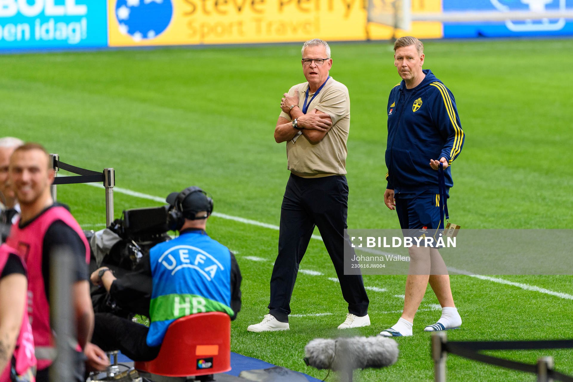 Head coach Janne Andersson and assistant coach Peter