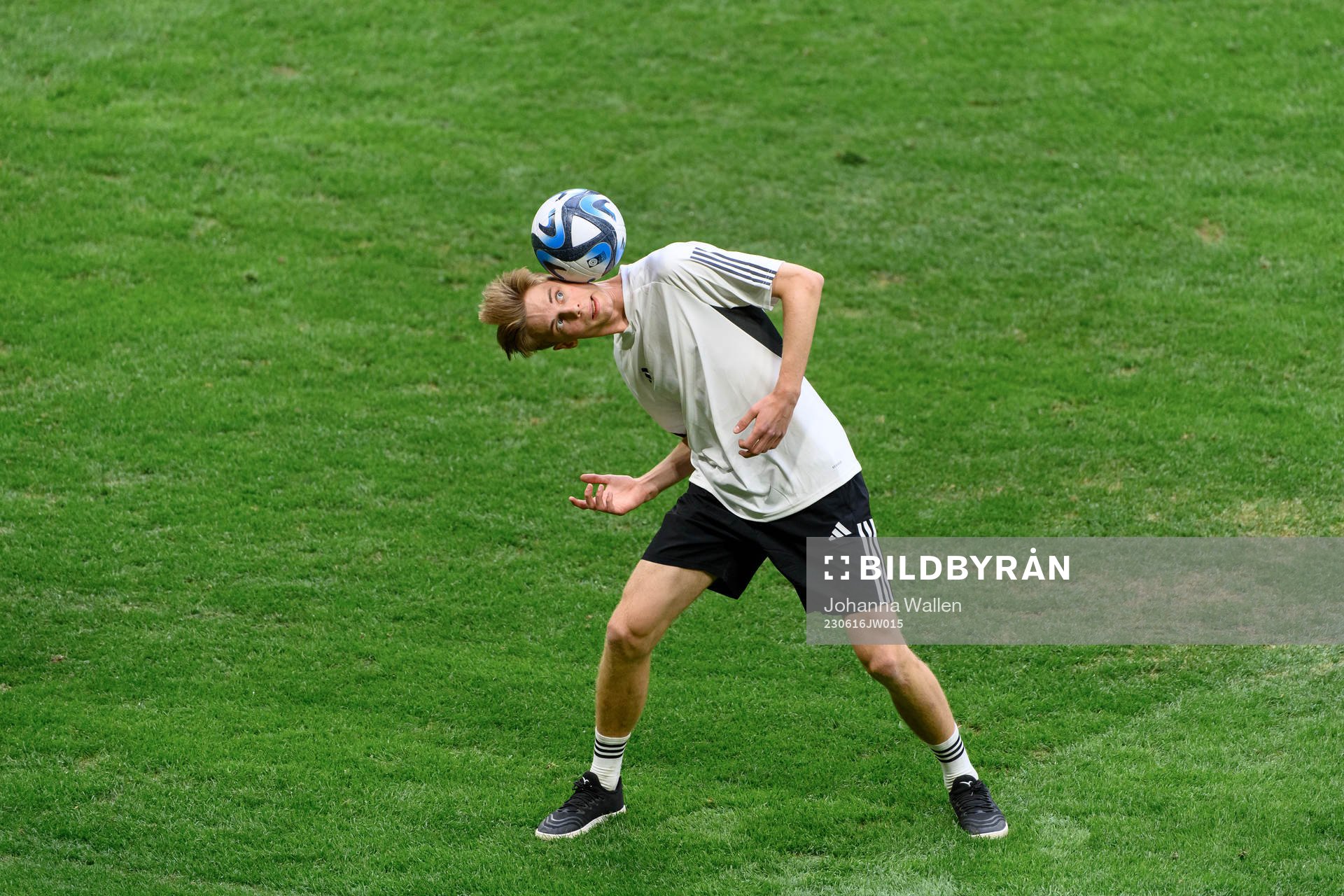 Football freestyle