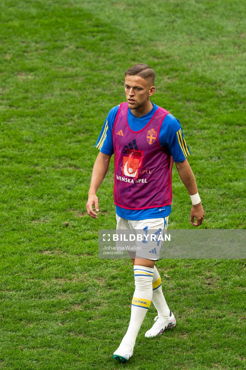 Jesper Karlsson of Sweden