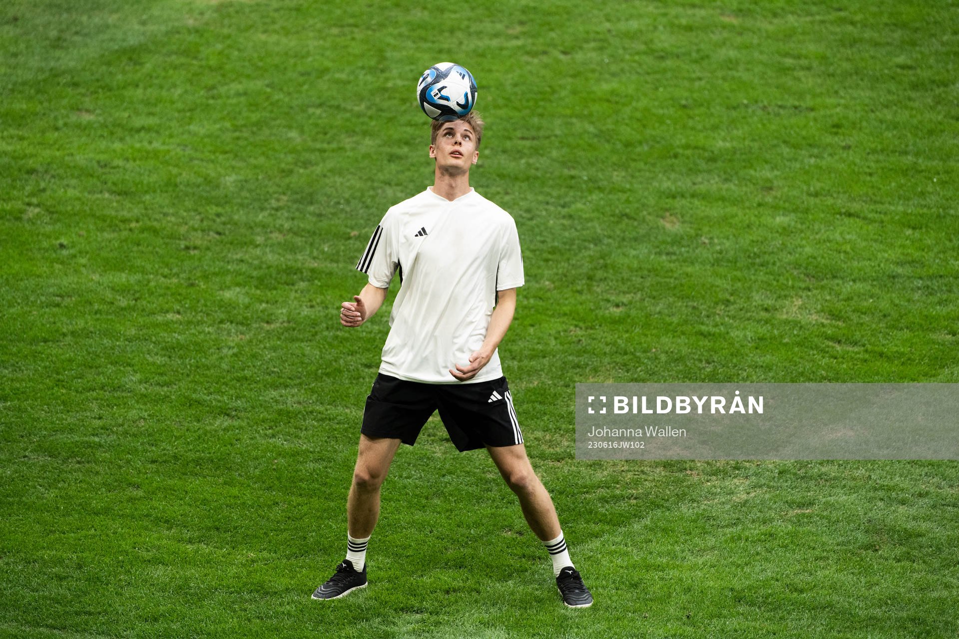 Football freestyle