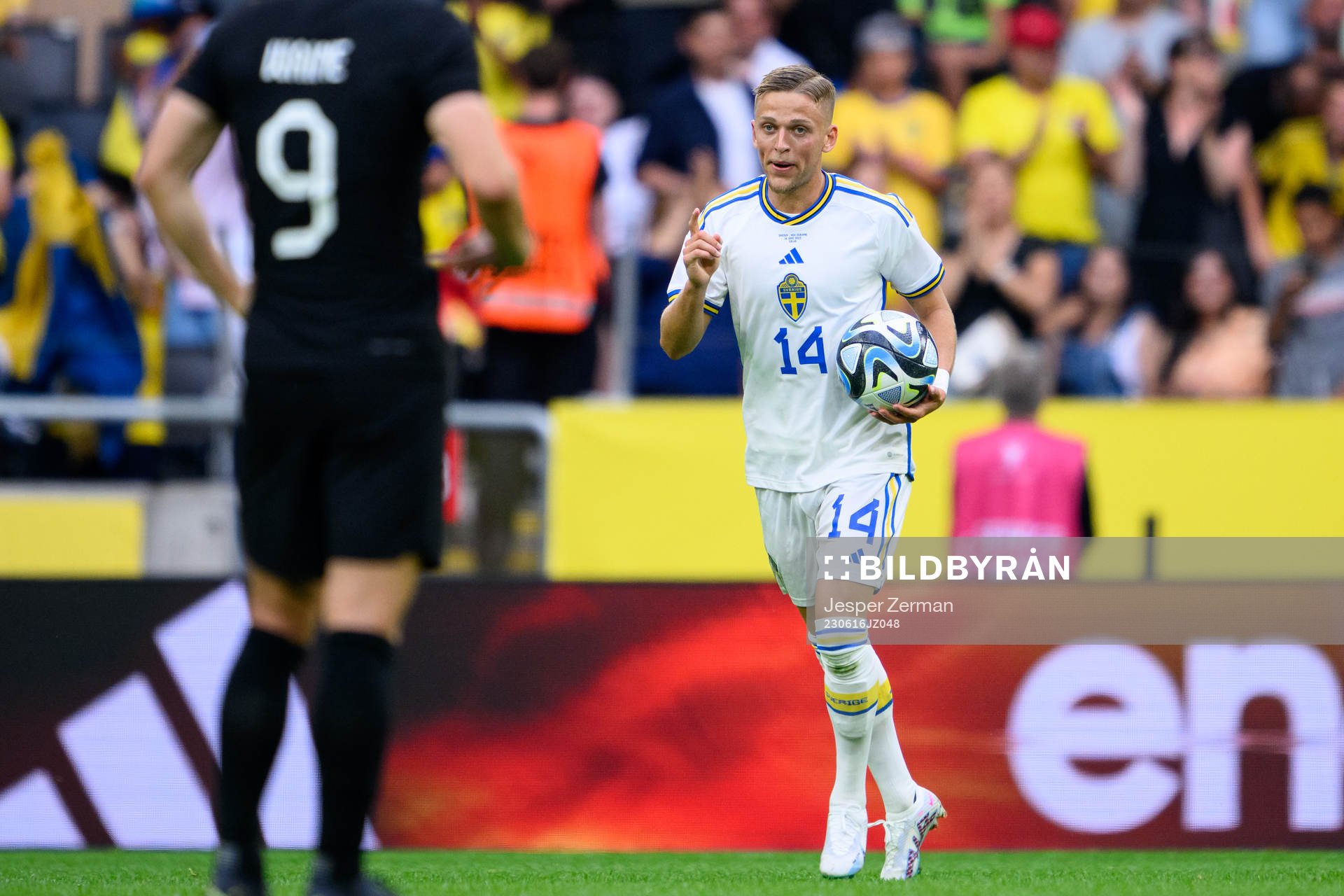 Jesper Karlsson of Sweden celebrates