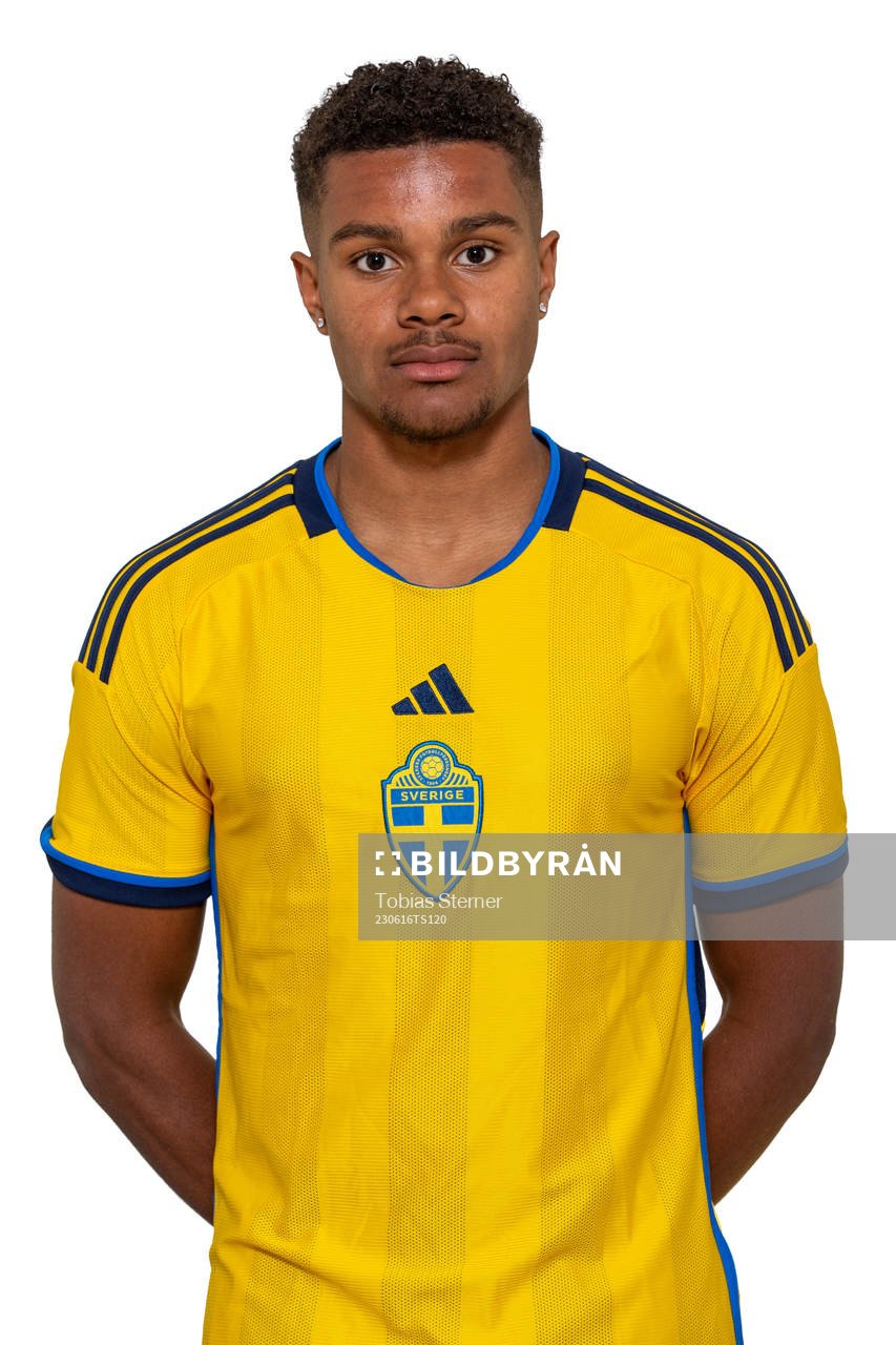 Santino Samuyiwa