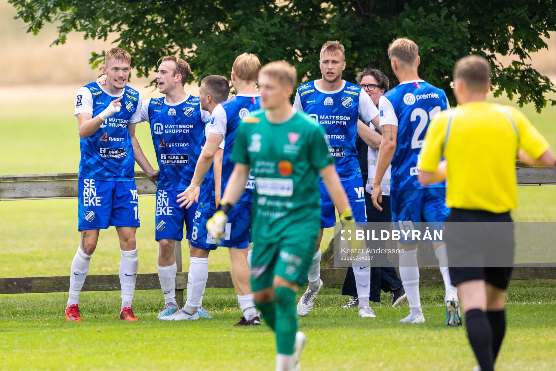 Oddevolds spelare jublar