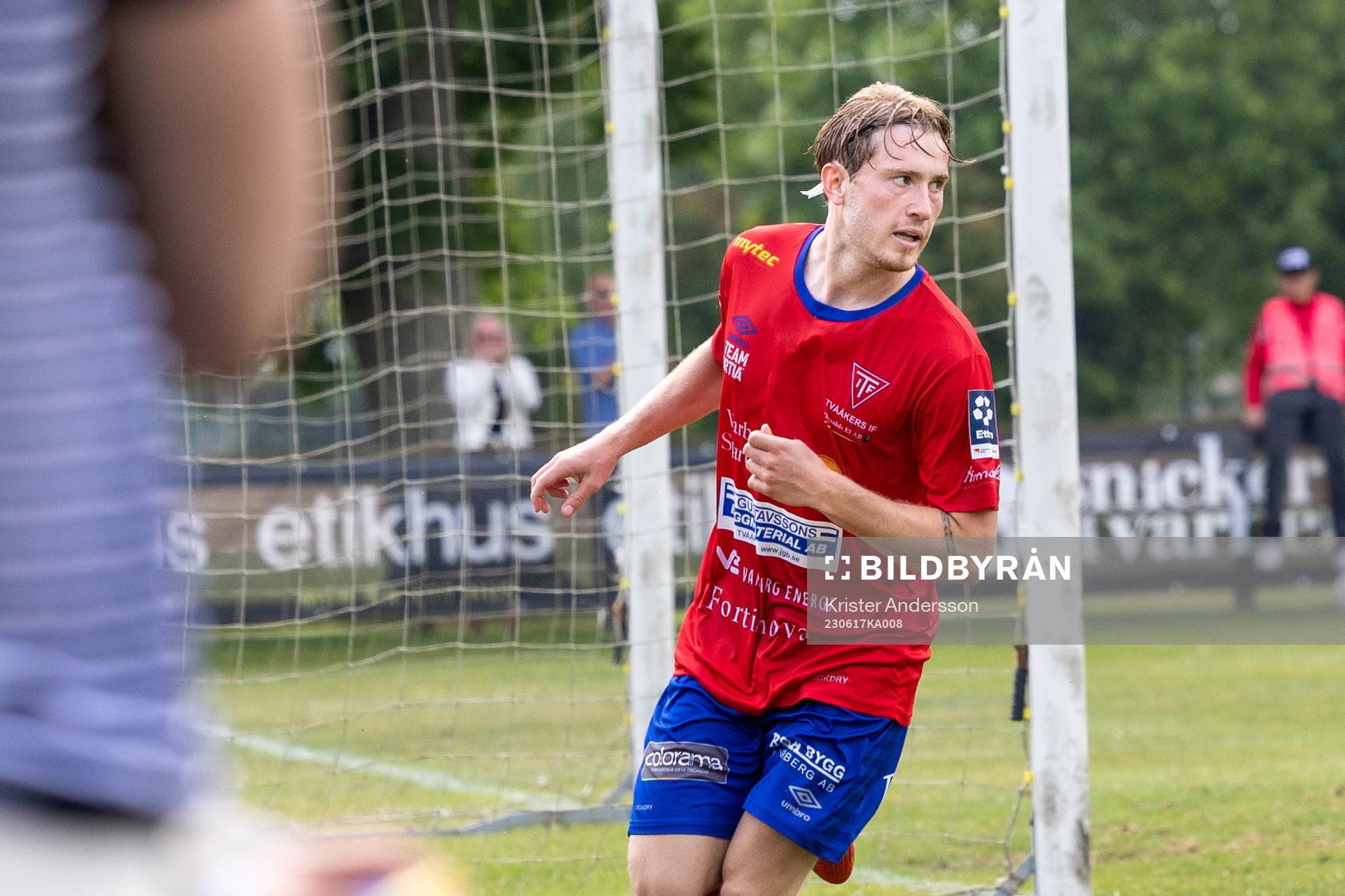 Tvååkers Melvin Bälter jublar