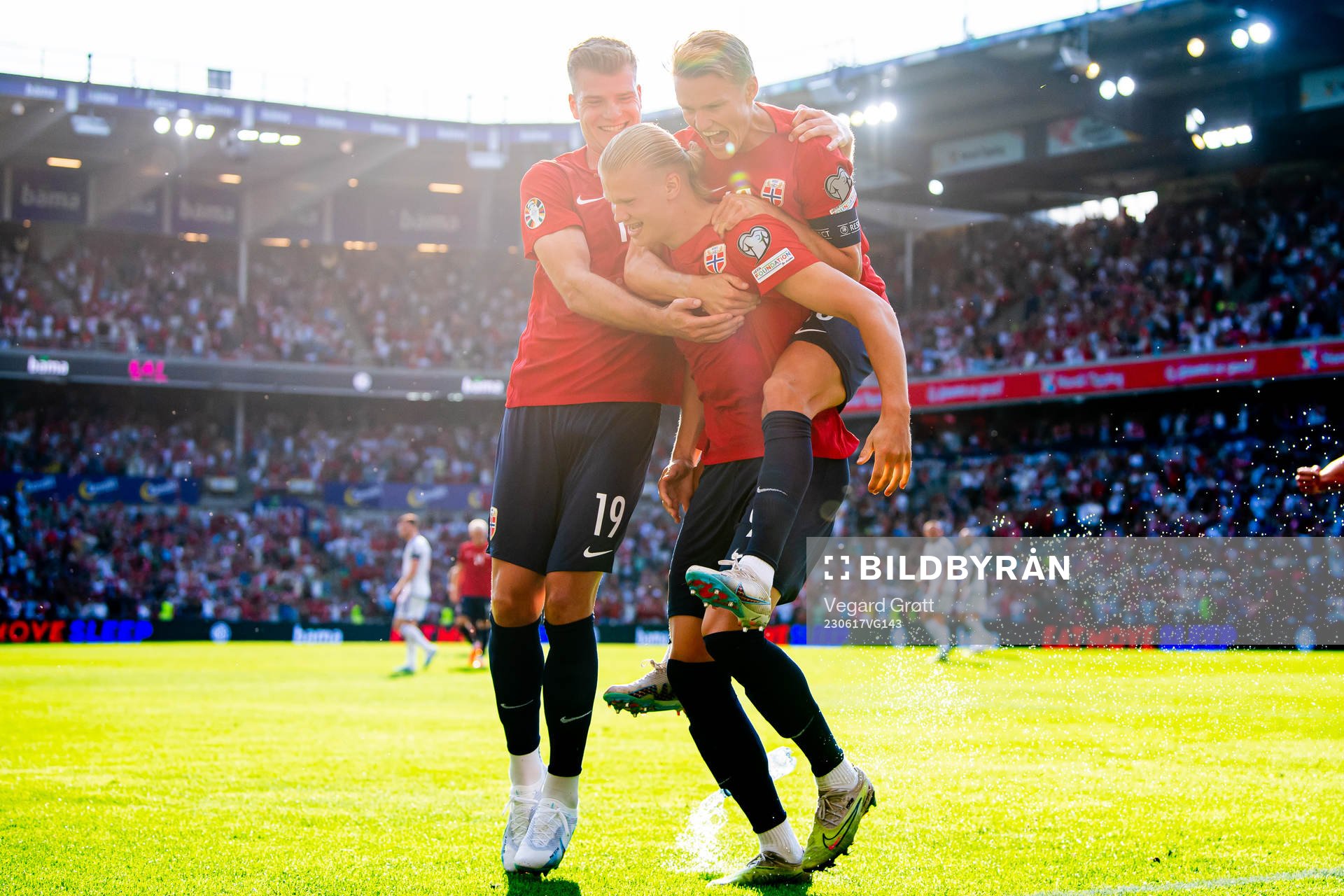 Erling Braut Haaland of Norway celebrates with teammates