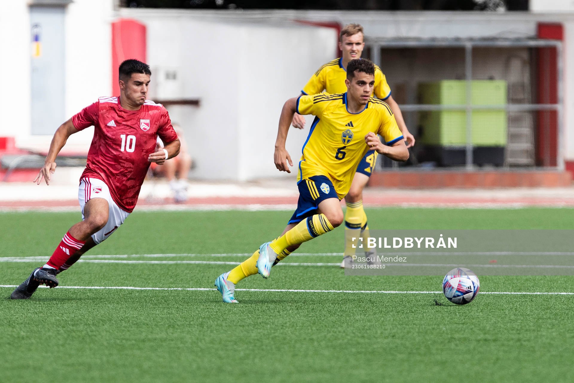Dylan Borge of Gibraltar and Yasin Ayari of Sweden