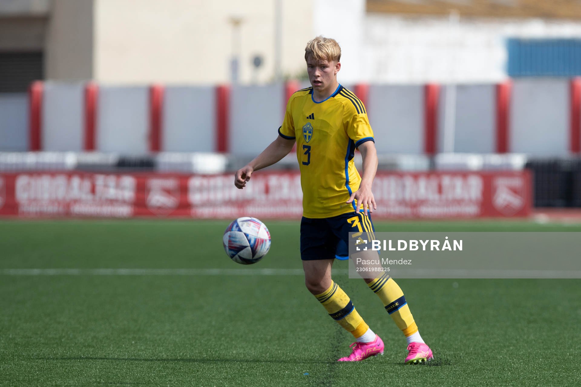 Daniel Svensson of Sweden