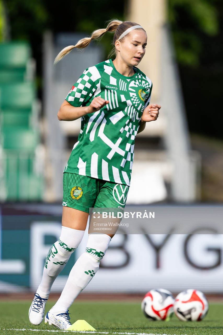 Hammarbys Eva Nyström värmer upp