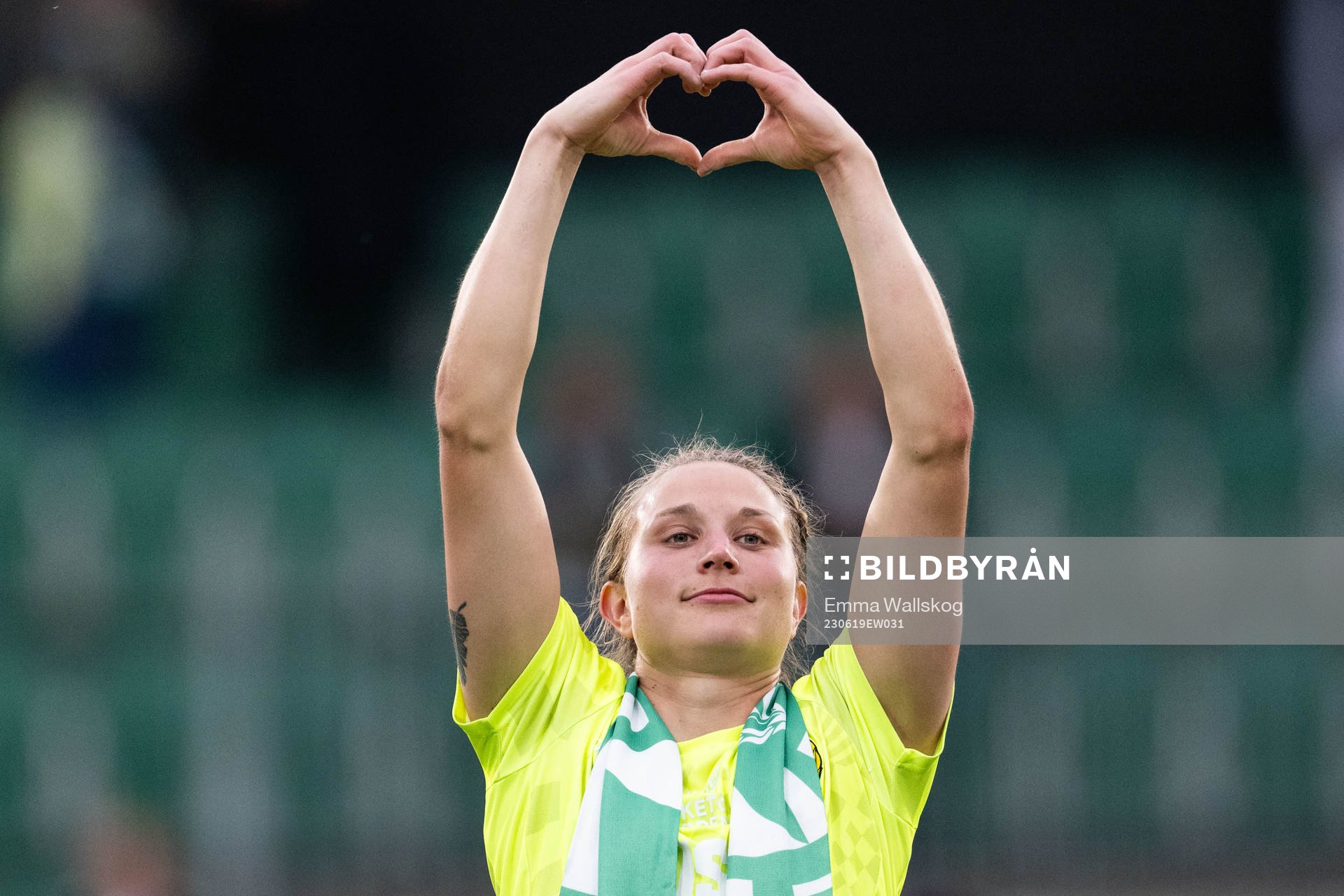 Hammarbys målvakt Anna Tamminen jublar