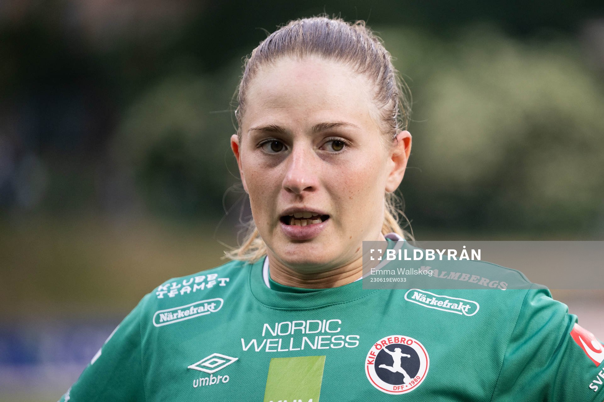 Örebros målvakt Tove Enblom deppar