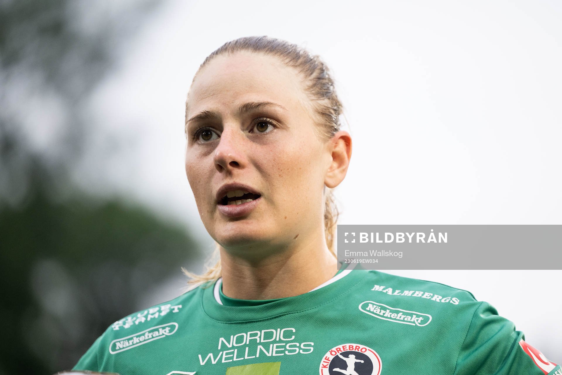 Örebros målvakt Tove Enblom deppar